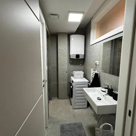 Gardengatestudio Apartment
